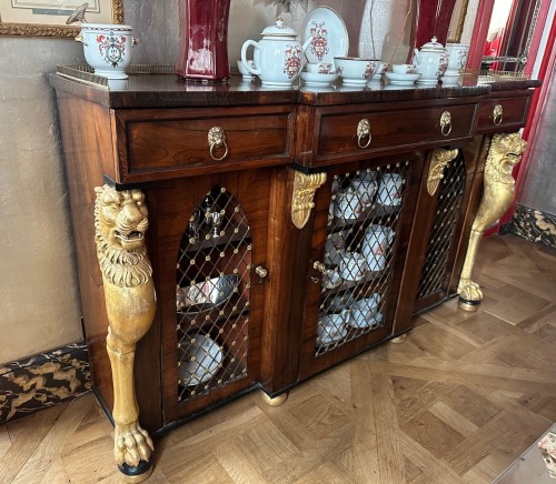 Antiquités - Enfilade en palissandre anglaise George IV attribuée à Gillows
