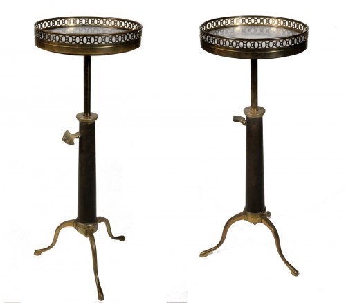 A pair of pedestal tables by Maison Toulouse
