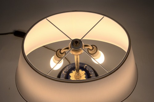 A Chinese powdered blue jar mounted as a lamp - 