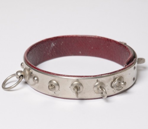 19th century - Two dog collars from château de Mello