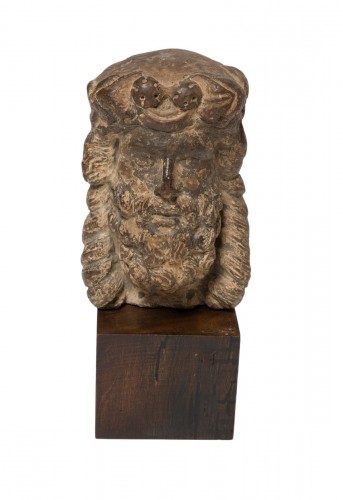 Tête d'homme barbu en terre cuite France 17e siècle