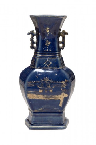 Vase balustre en porcelaine de Chine Qianlong bleu poudré