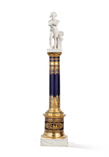 A Paris porcelain column dedicated to Napoleon