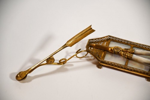 Objects of Vertu  - A French Charles X mother of pearl tray with candle snuffer and tongs