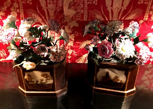 Antiquités - A pair of French Louis XV painted tole planters