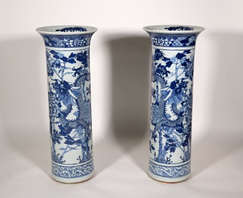 A pair of very large late 19th century Chinese beaker vases - Porcelain & Faience Style 