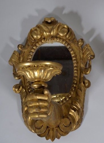  - Paire de bras d'applique sur miroirs en bois doré Italie 18e siècle