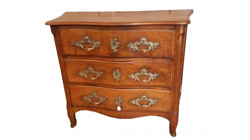 Petite commode parisienne en noyer, estampillée F. C. FRANC