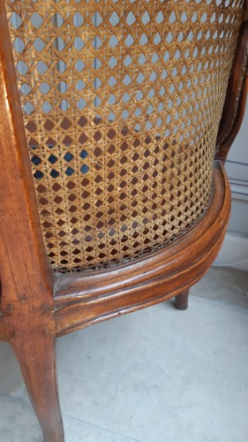 Louis XV - Fauteuil de bureau en hêtre naturel à fond de canne d'époque Louis XV