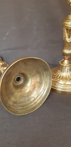Paire de chandeliers en bronze doré d'époque Louis XVI - Louis XVI