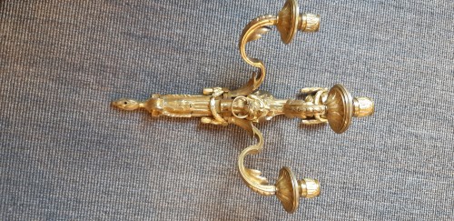 Antiquités - Paire d'appliques en bronze doré d'époque Louis XVI