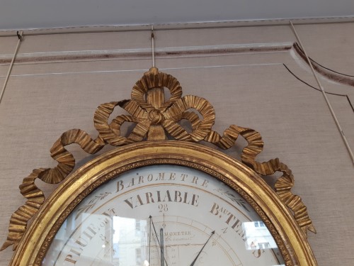 Barometer in carved and gilded wood of Louis XVI period - 