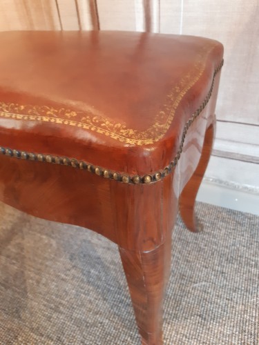 Sièges  - Tabouret-bidet en placage de palissandre d'époque Louis XV