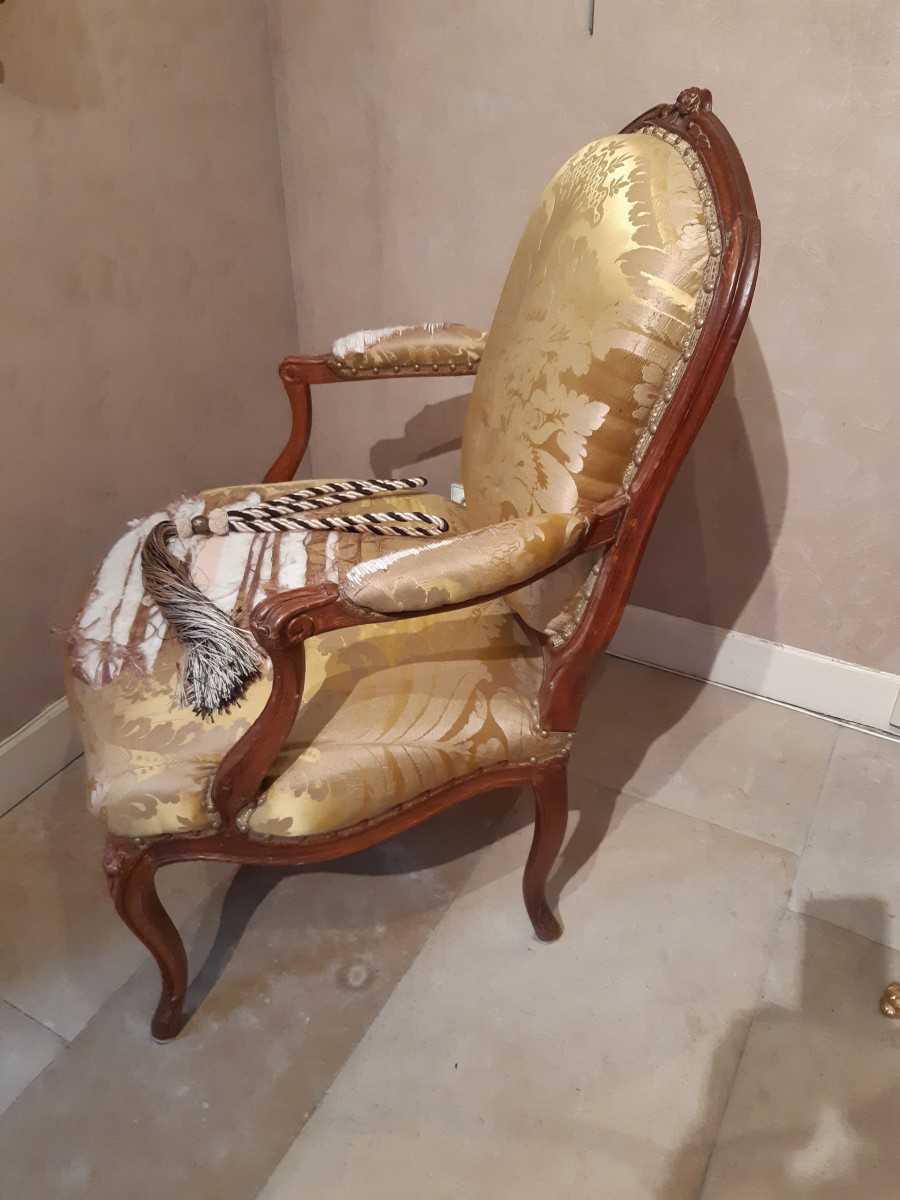 king louis arm chair