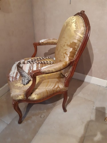 Sièges Fauteuil & Bergère - Paire de fauteuils à dos plat, d'époque Louis XV