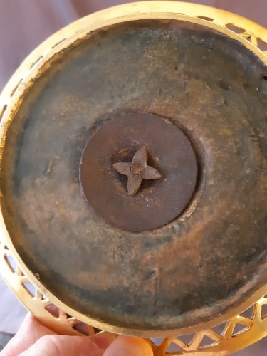 Lampe bouillotte Louis XVI en bronze doré - Directoire