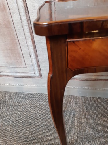 Antiquités - Small table in marquetry attributed to P ROUSSEL