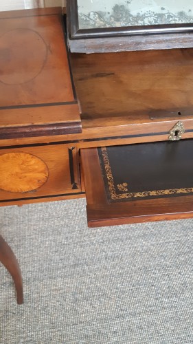Antiquités - Coiffeuse table de toilette du XVIIIe siècle de Jean François hache