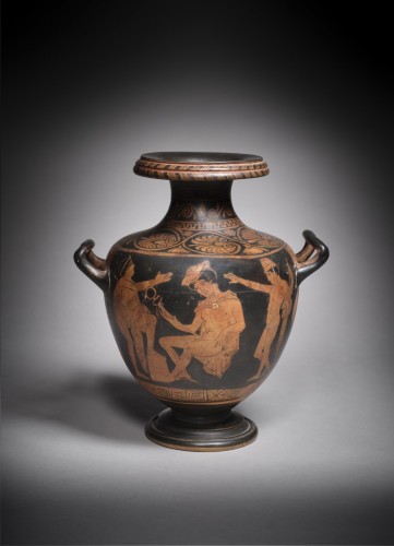 Ancient Art  - Hydria with red figures, attributed to the Painter of Cassandra, circa 360-340 BC.