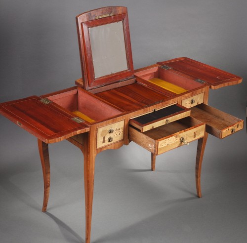 Parisian dressing table, Louis XV period - Louis XV