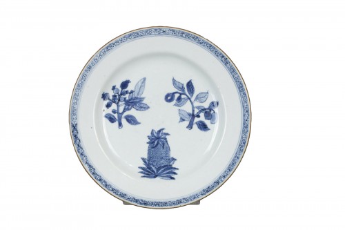 Pineapple plate, chinese 18th century porcelain