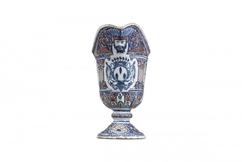 Helmet shape ewer Rouen. End of 17th century early 18th century