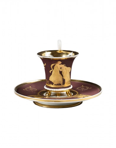 NAST A PARIS - Tasse et sa sous-tasse, époque Premier Empire circa 1800 - 1810