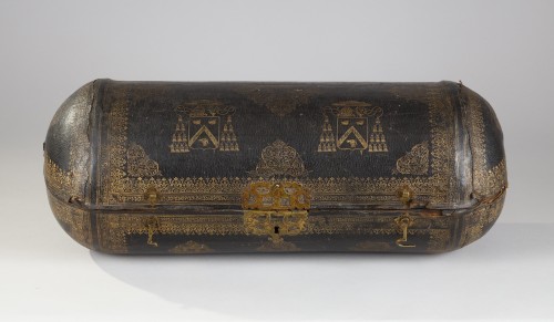 Leather case with the coat of arms of G. LE BOUX, mid 17th century - Objects of Vertu Style 