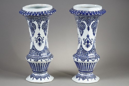 Pair of large baluster vases in Lille earthenware early 18th century  - Porcelain & Faience Style French Regence