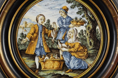 Plaque en faïence de Castelli milieu du XVIIIe siècle - Céramiques, Porcelaines Style 