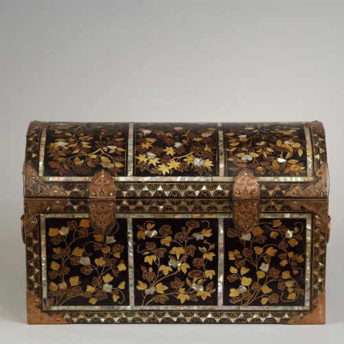 Grand coffret Namban Japon pour le Portugal, période Momoyama 1573-1603 - Arts d