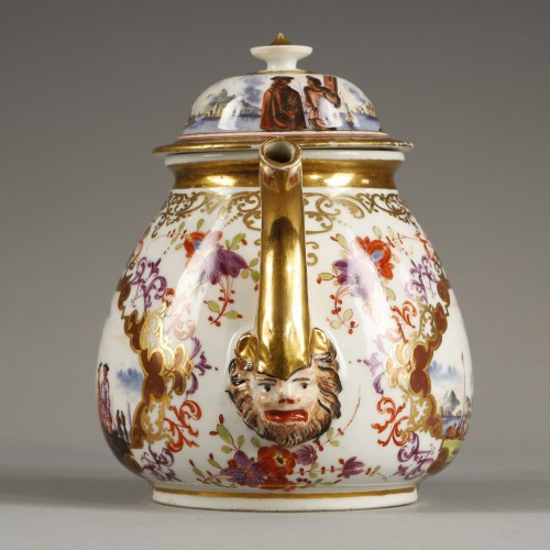 Céramiques, Porcelaines  - Théière Meissen, période Höroldt vers 1728-1730