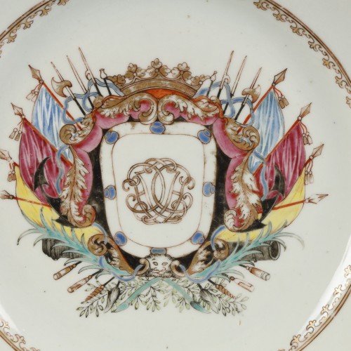 Armorial plate 18th century, China from Commande  - Asian Works of Art Style 