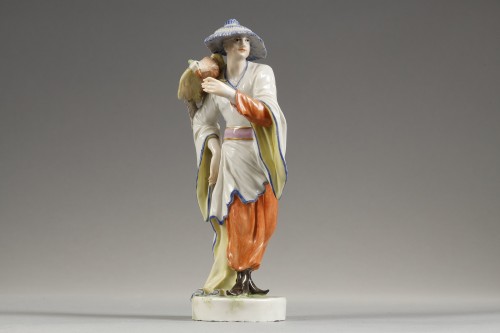 Very rare 18th century Nymphenburg figurine - Porcelain & Faience Style 