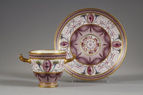 Cup à l&#039;Etrusque, Sèvres circa 1791 - 