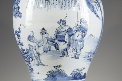 17th century - Large vase Nevers second half of the 17th century