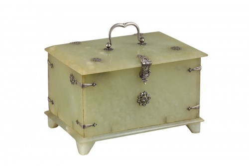 Jade box, India 19th century