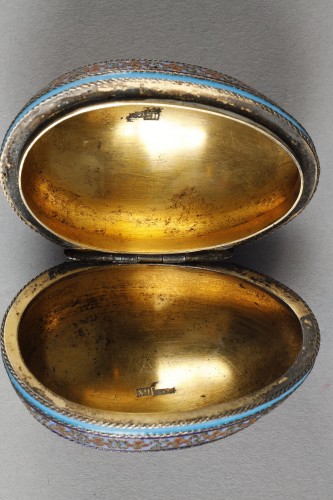 Khlebnikov, open-pit and cloisonné egg on gilded silver, late 19th century - Objects of Vertu Style 