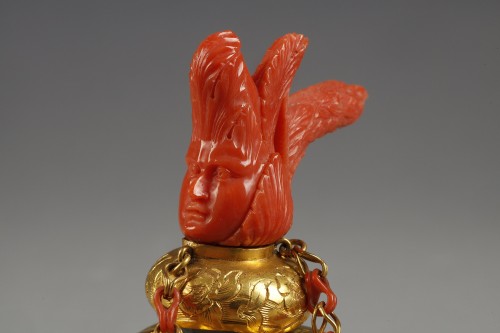 Gilt bronze and carved coral inkwell attributed to L&#039;Escalier de Cristal - 