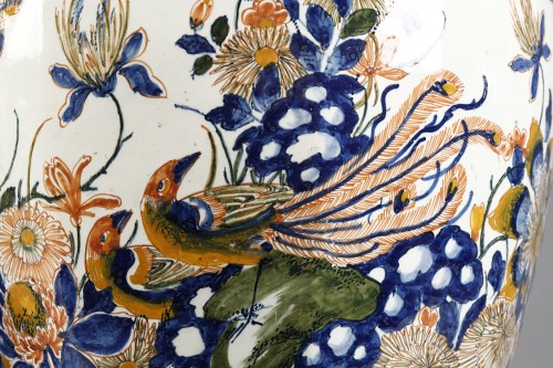 Grande paire de vases en faïence de Delft décor Cachemire premier tiers du 18e siècle - 