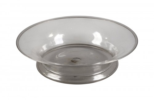 Large Blown Glass Tazza, France in the Venetian Style, 17th Century