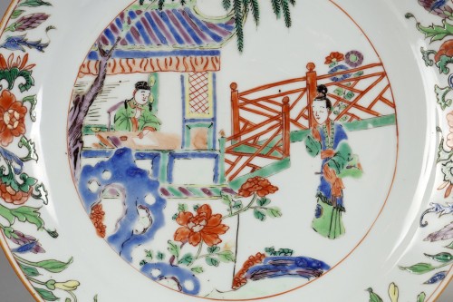Pair of Chinese porcelain plates, 18th century - Porcelain & Faience Style 