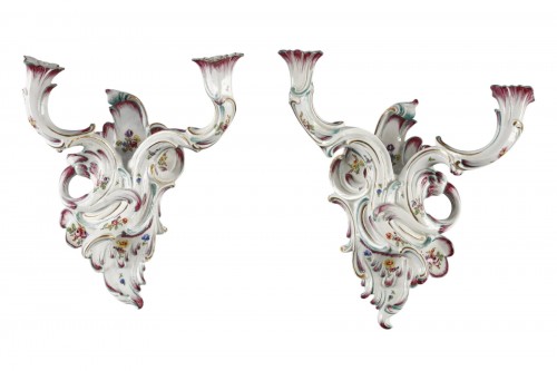 Paire d’appliques rocaille en porcelaine de Frankenthal seconde moitié du 18e siècle