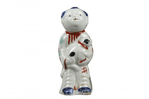 Japanese wistle in the shape of a little boy, porcelain end of 18th century