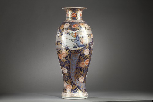 Antiquités - Large Japanese porcelain vase Second half of 17th century