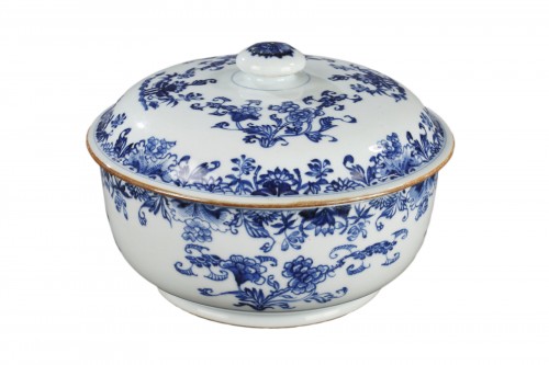 Chine de Commande, Soupière en porcelaine Période Qianlong (1746 - 1795)