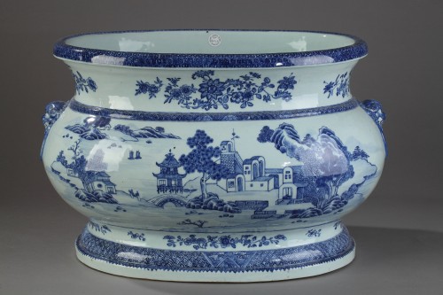 Chine de Commande, grand rafraichissoir à bouteilles Période Qianlong 1736 - 1795 - Galerie Théorème