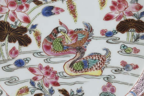 18th century - CHINA : Two Famille Rose plates Yongzheng 1723 - 1735