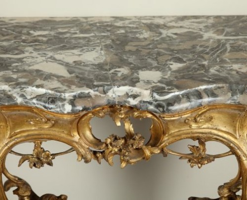 18th century - Venice : Wooden console with a marble top, 18th century circa 1750