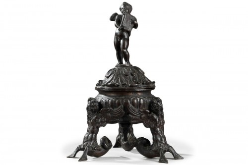  Tripod inkwell in bronze, Venice or Padua late 16th century